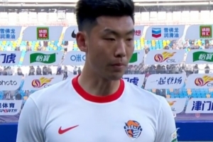 华体会官方网-冯伯元：即便罚下两人也有机会扳平 青岛海牛走在正确道路上